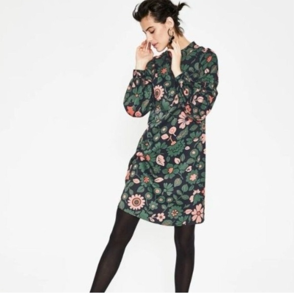 Boden Dresses & Skirts - Boden Long Sleeve Dress in Green and Pink Floral